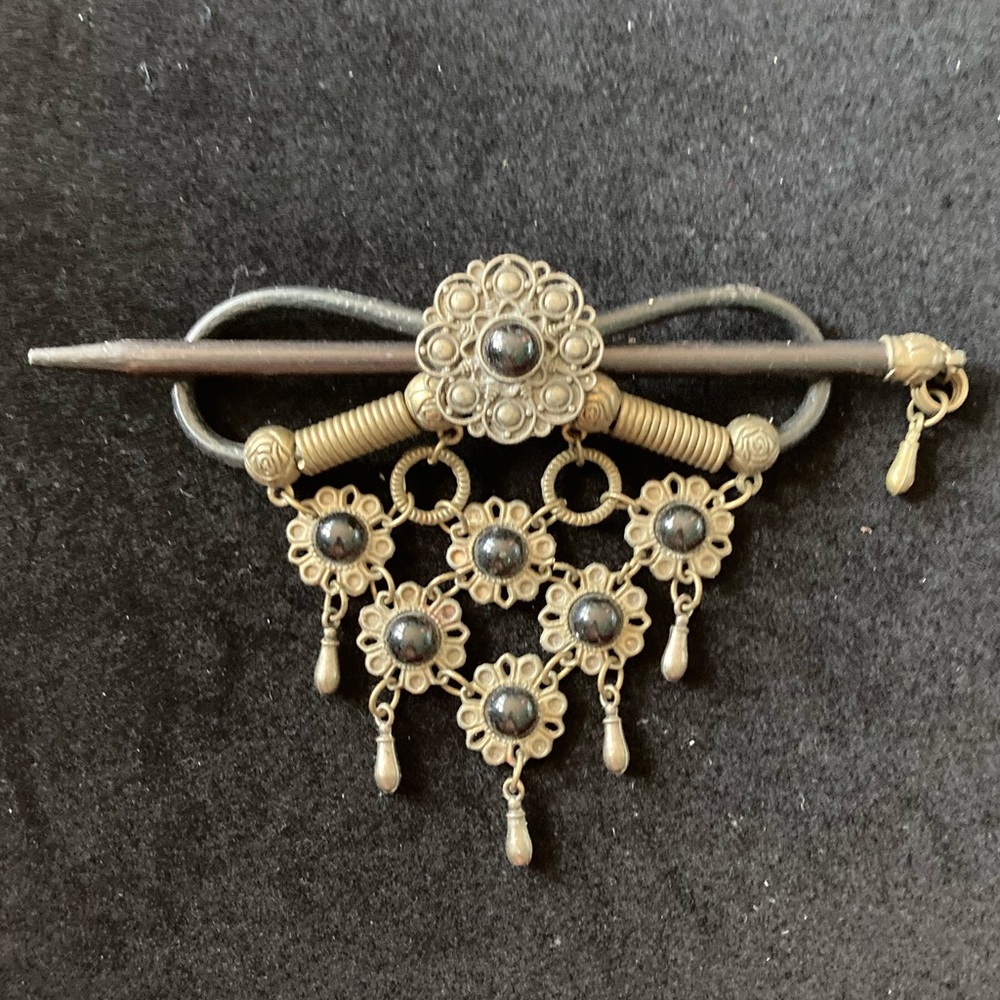 Vintage 90s Gothic Hair Slide